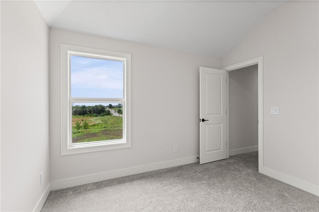 20702 Emerald Street Property Photo 23