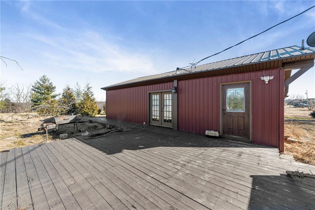 8046 Southpoint Drive Property Photo 45