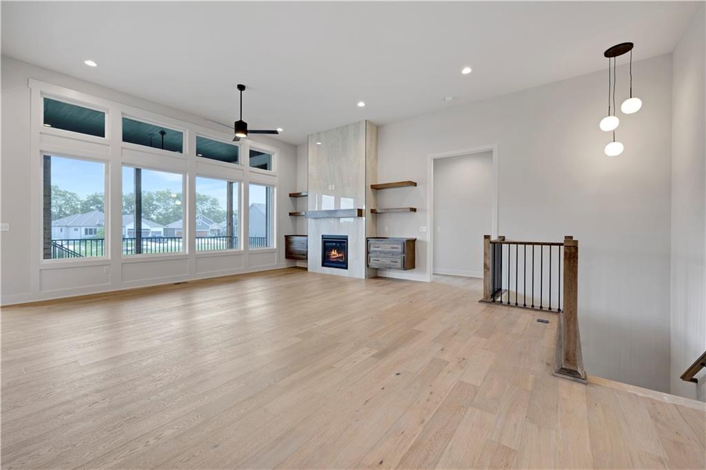 17401 Parkhill Street Property Photo 6