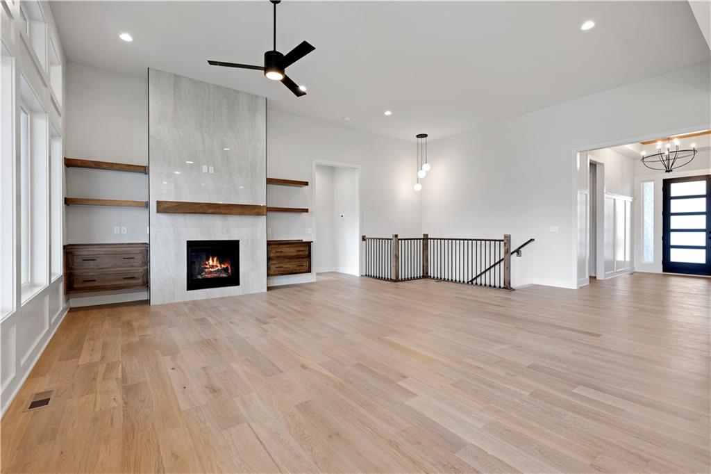 17401 Parkhill Street Property Photo 8