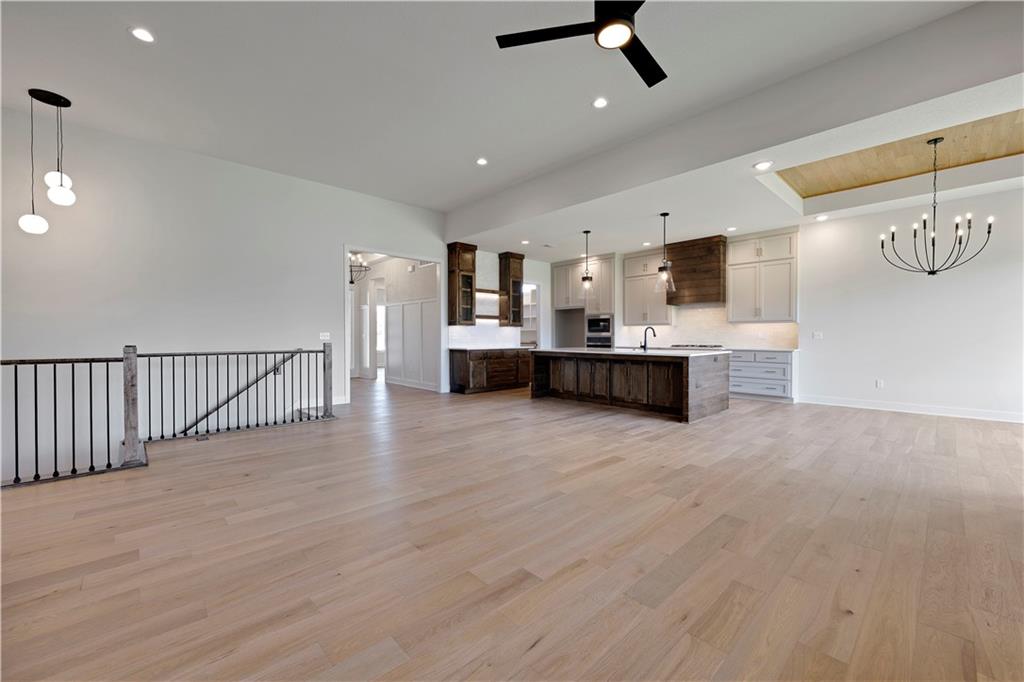 17401 Parkhill Street Property Photo 9
