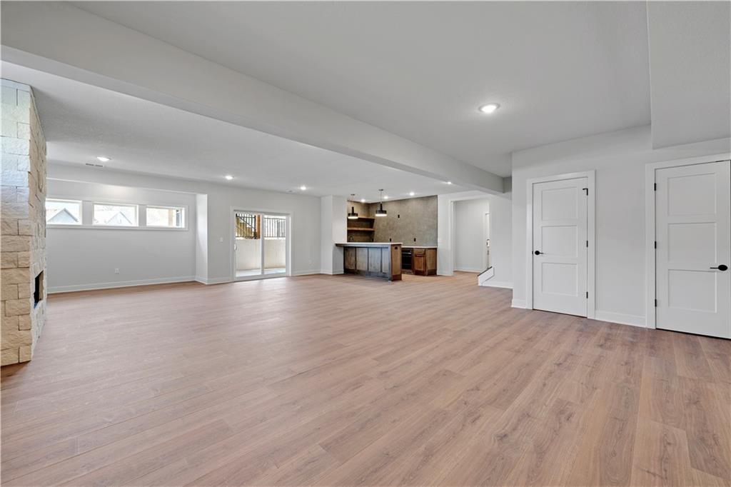 17401 Parkhill Street Property Photo 32