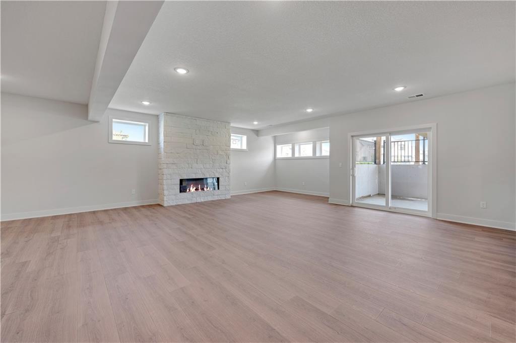 17401 Parkhill Street Property Photo 33