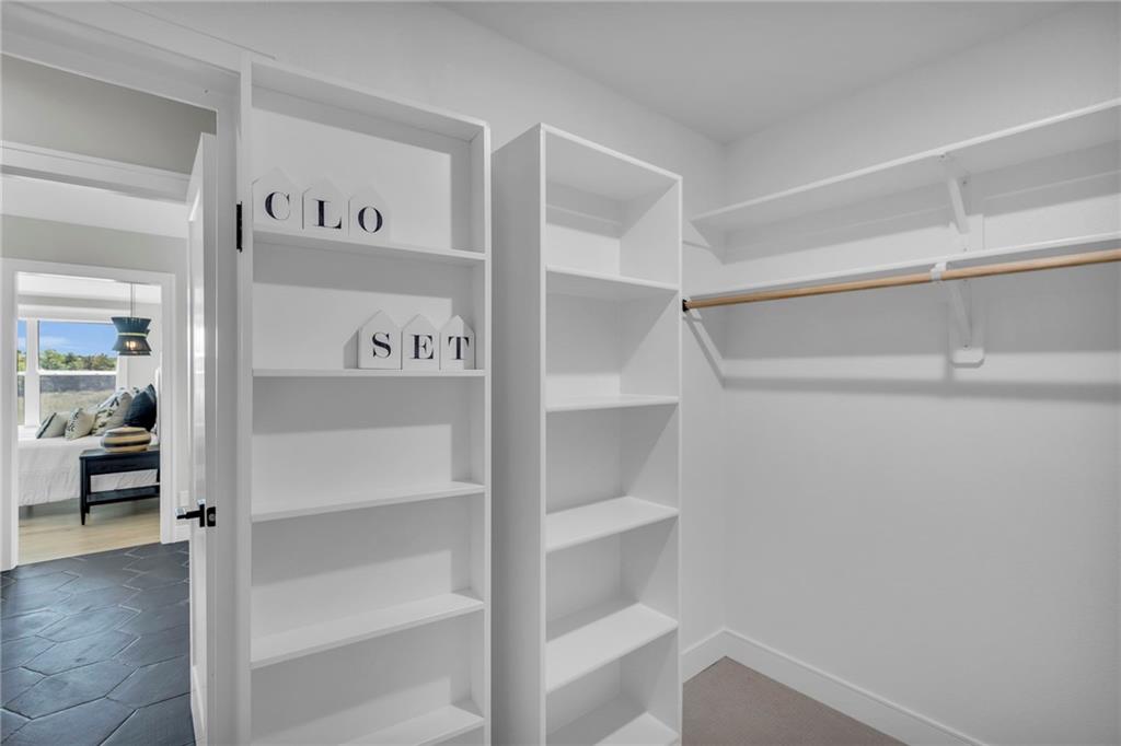 17464 W 163rd Place Property Photo 29
