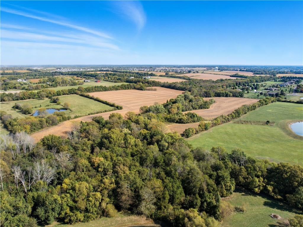 13104 S 7 Highway Property Photo 12