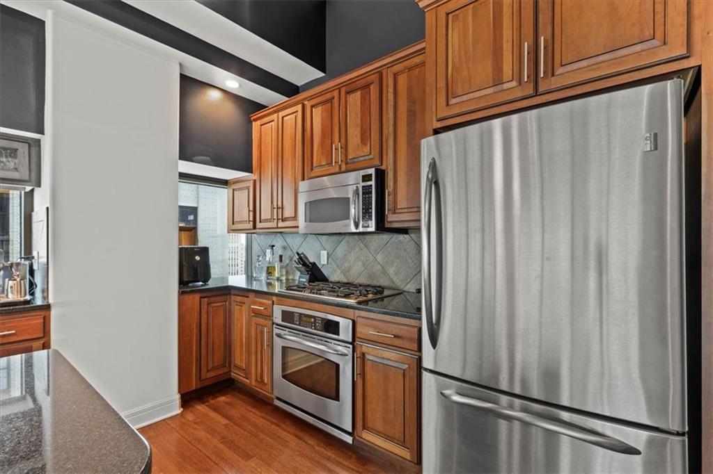 1101 Walnut Street Property Photo 6