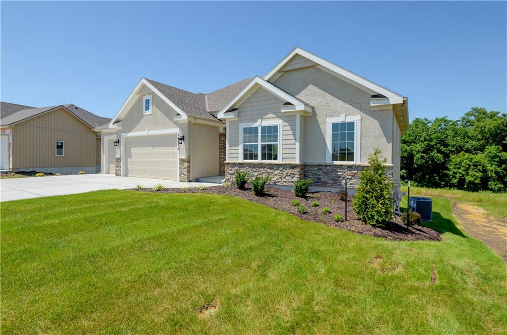 14609 Aspen Circle Property Photo 4