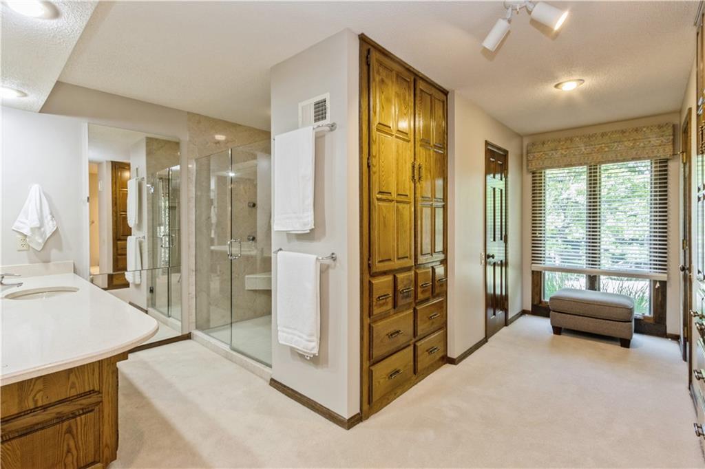 10052 Hemlock Drive Property Photo 27