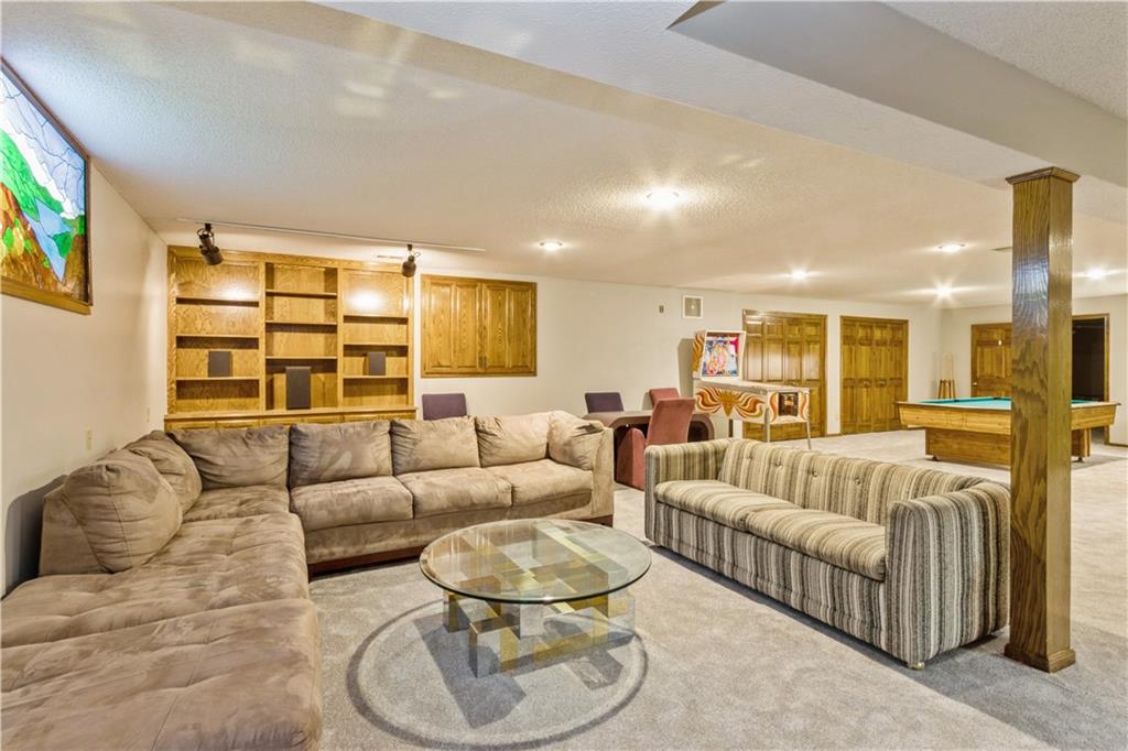 10052 Hemlock Drive Property Photo 38