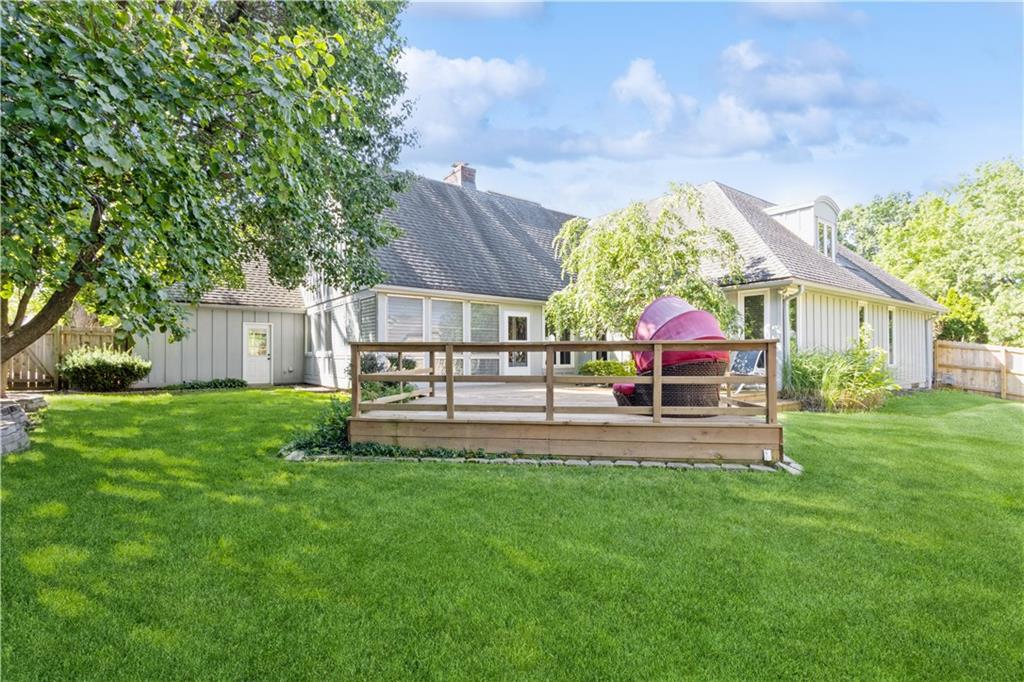 10052 Hemlock Drive Property Photo 49