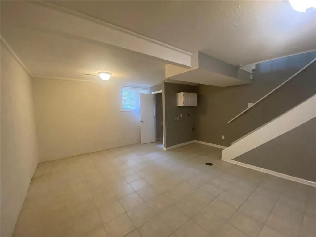 4701 Roe Lane Property Photo 5