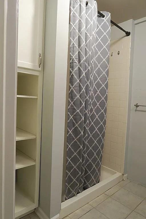 4701 Roe Lane Property Photo 25