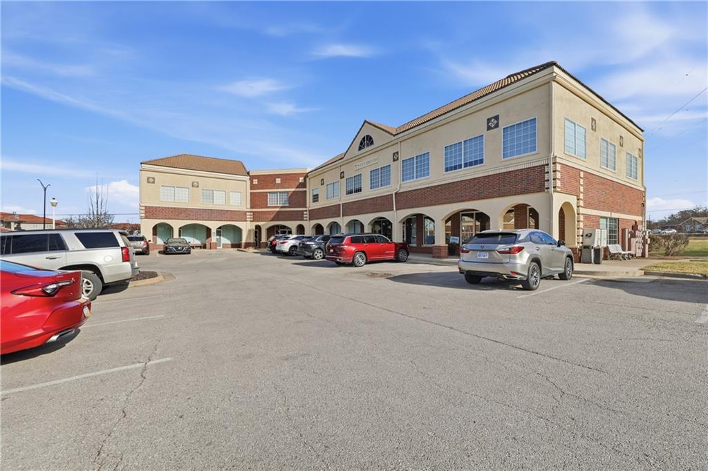 12710 S Pflumm Road Property Photo 3