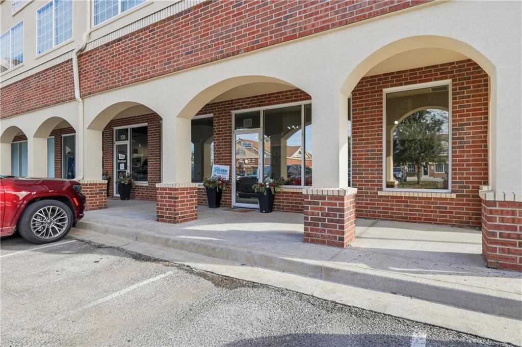 12710 S Pflumm Road Property Photo 8