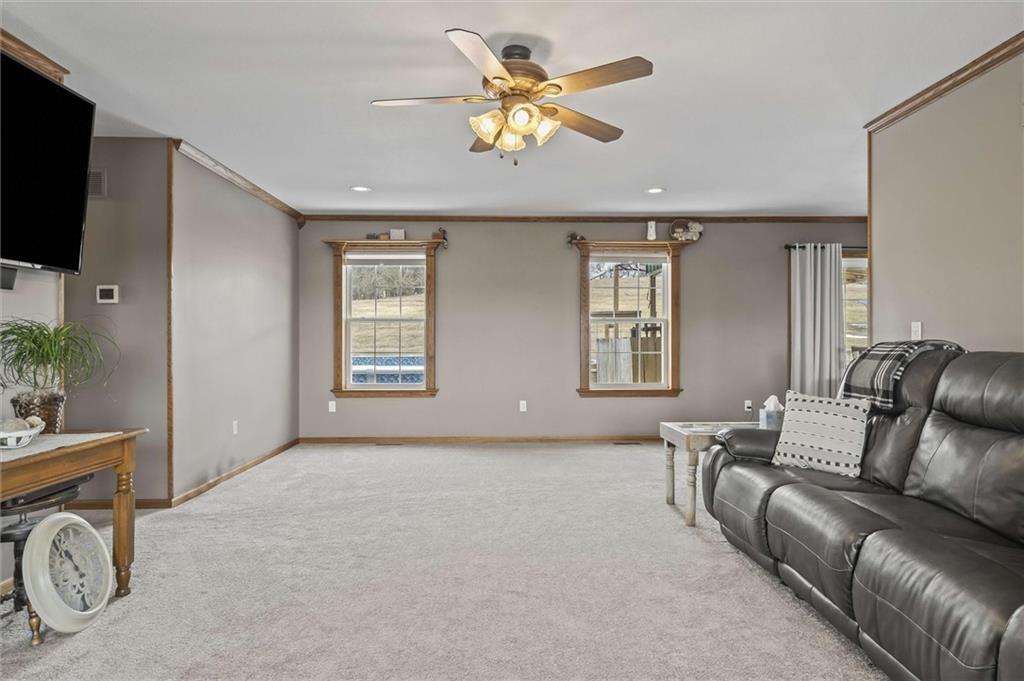 11302 E 343rd Street Property Photo 8