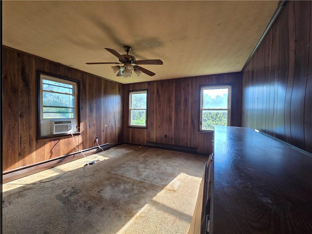38708 E Hudson Road Property Photo 12