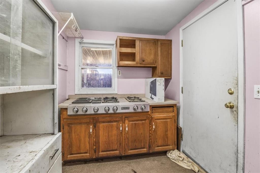 38708 E Hudson Road Property Photo 21