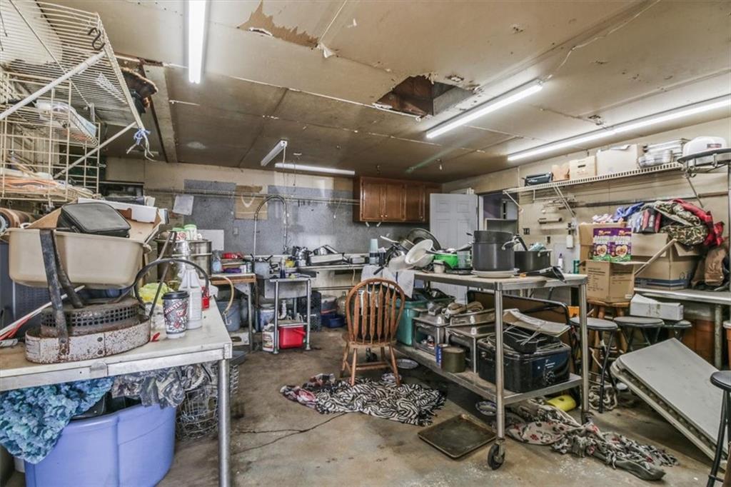 38708 E Hudson Road Property Photo 24