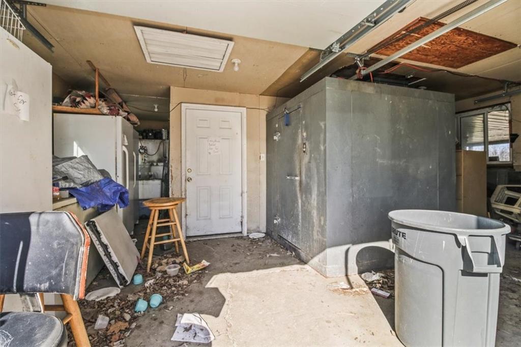 38708 E Hudson Road Property Photo 25