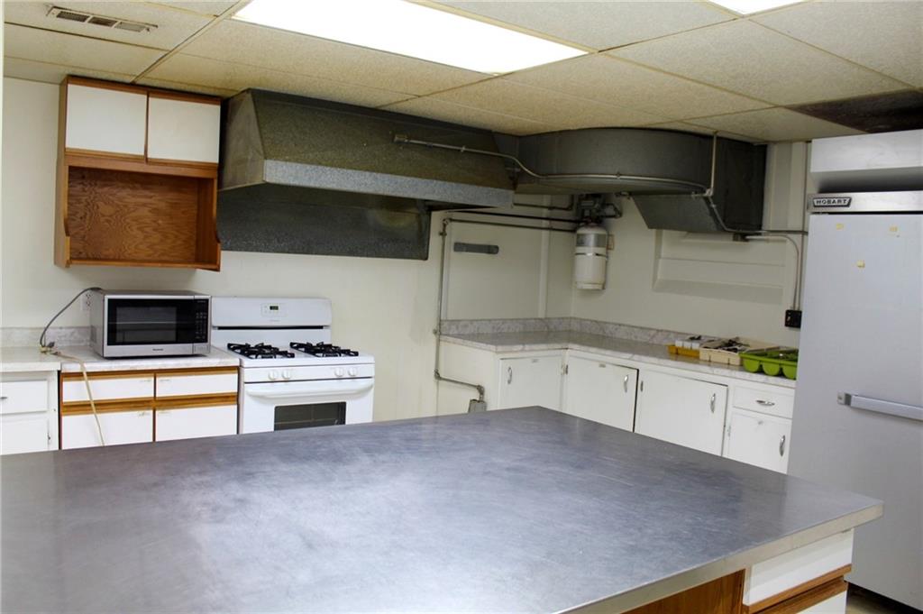 12613 Grandview Road Property Photo 10