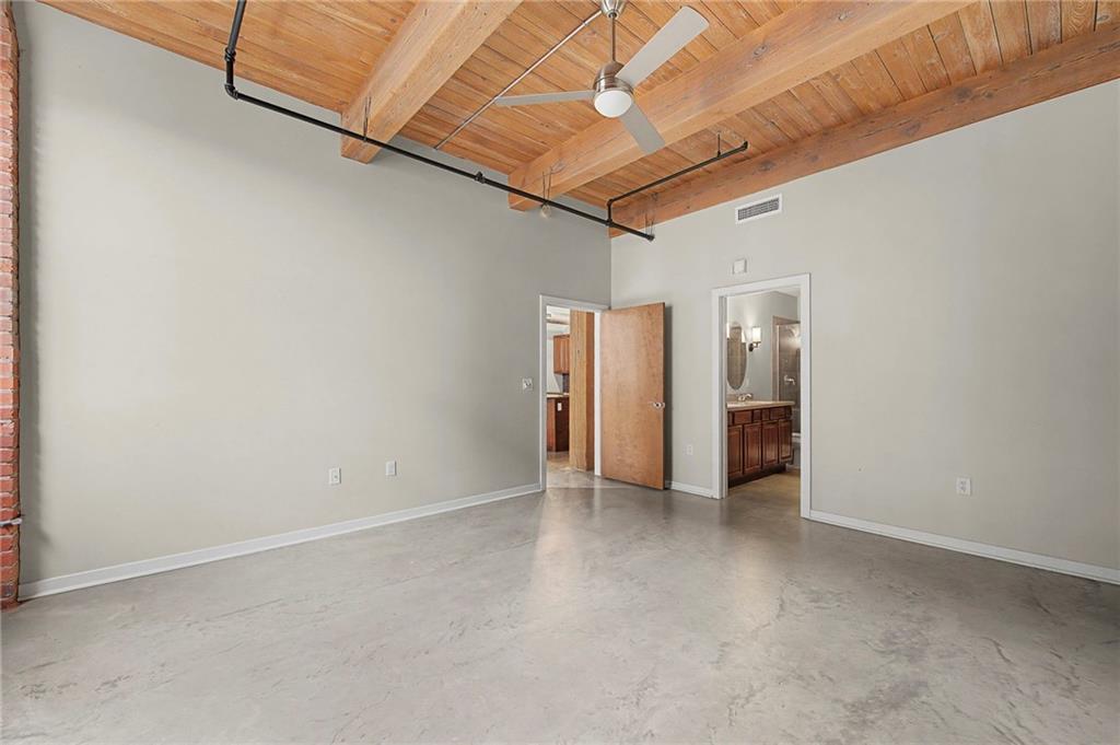 712 Broadway Boulevard Property Photo 7