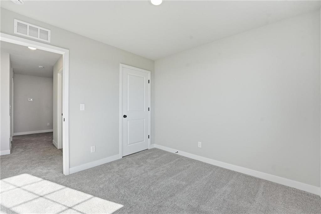 20529 Newcastle Street Property Photo 25