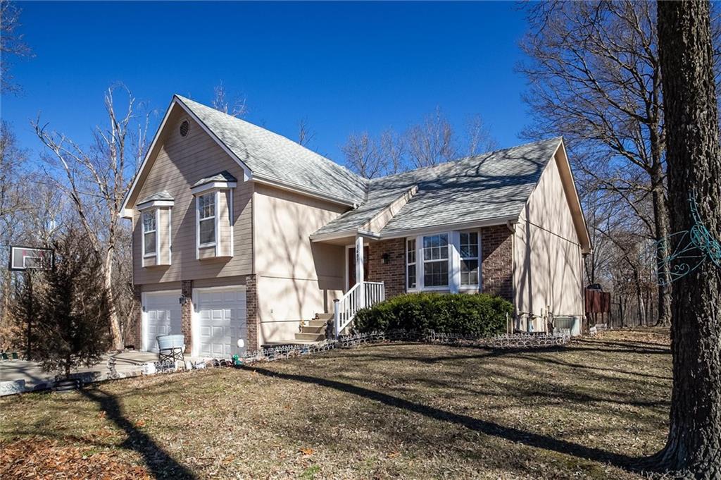1685 Nw 785th Road Property Photo 2