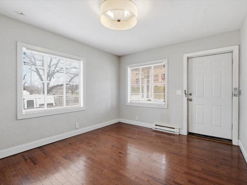 3107 Elmwood Avenue Property Photo 6