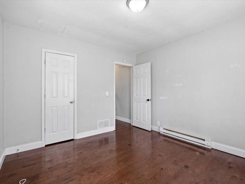 3107 Elmwood Avenue Property Photo 15