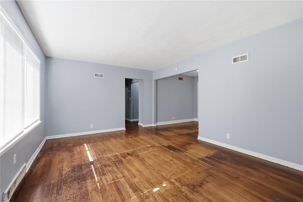 10600 Richmond Avenue Property Photo 4