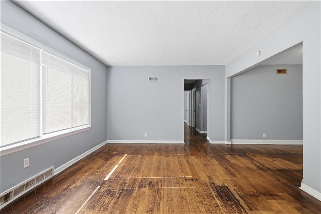 10600 Richmond Avenue Property Photo 5