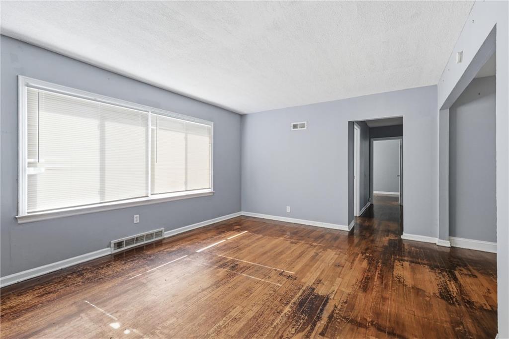 10600 Richmond Avenue Property Photo 6