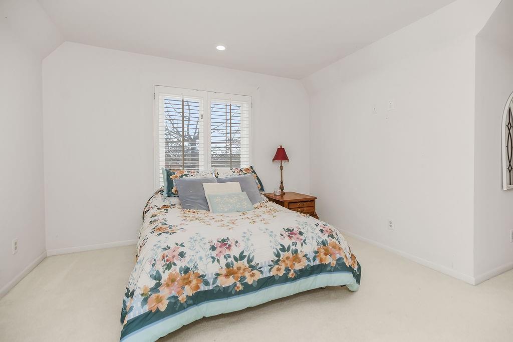 4501 Nw Baltimore Court Property Photo 33