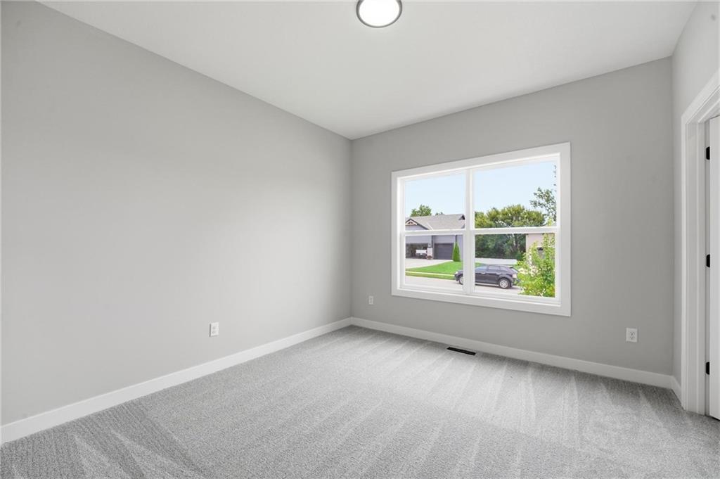 1925 Sw Hightown Drive Property Photo 22