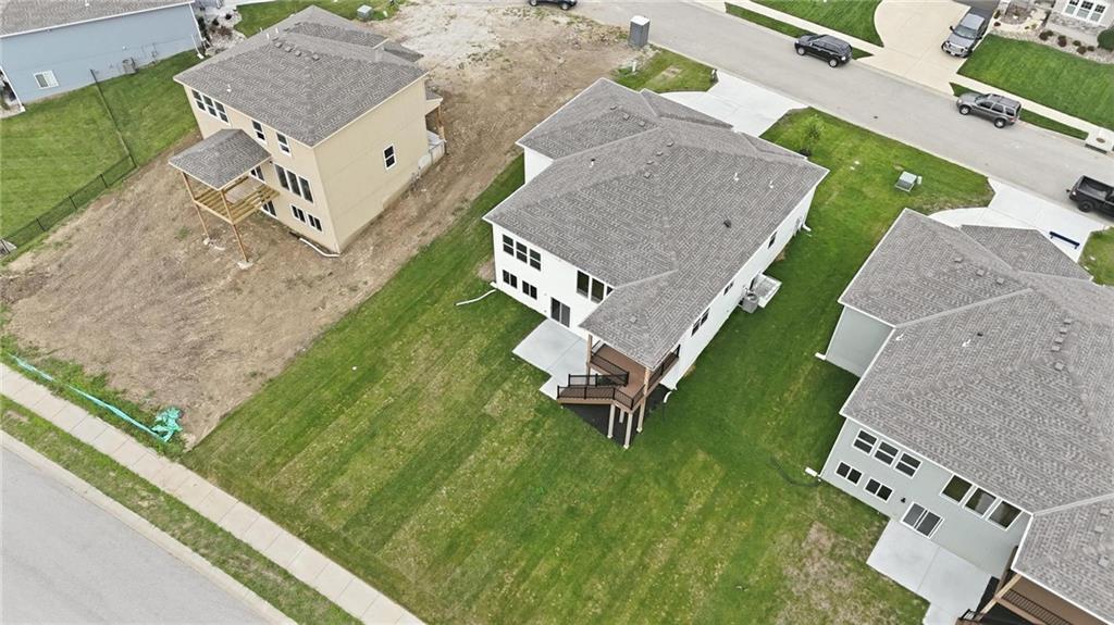 1925 Sw Hightown Drive Property Photo 34