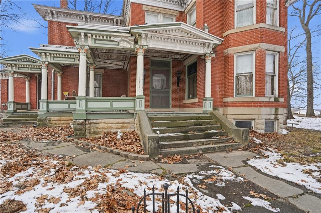 709 Herring Street Property Photo 8