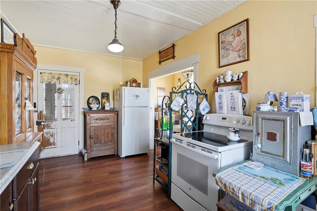 709 Herring Street Property Photo 31