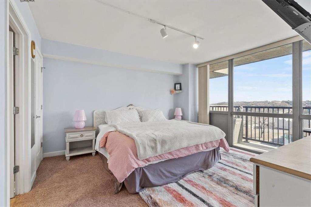 600 Admiral Boulevard Property Photo 15