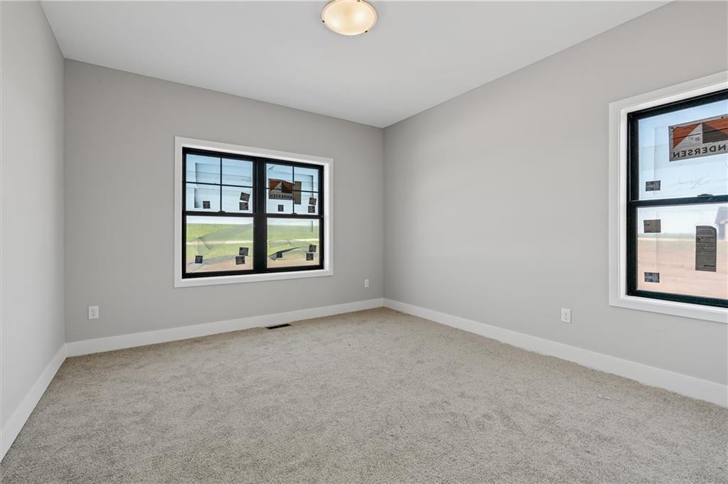 9901 Stockdale Road Property Photo 15