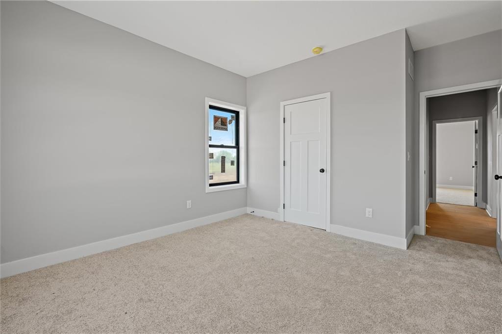9901 Stockdale Road Property Photo 16