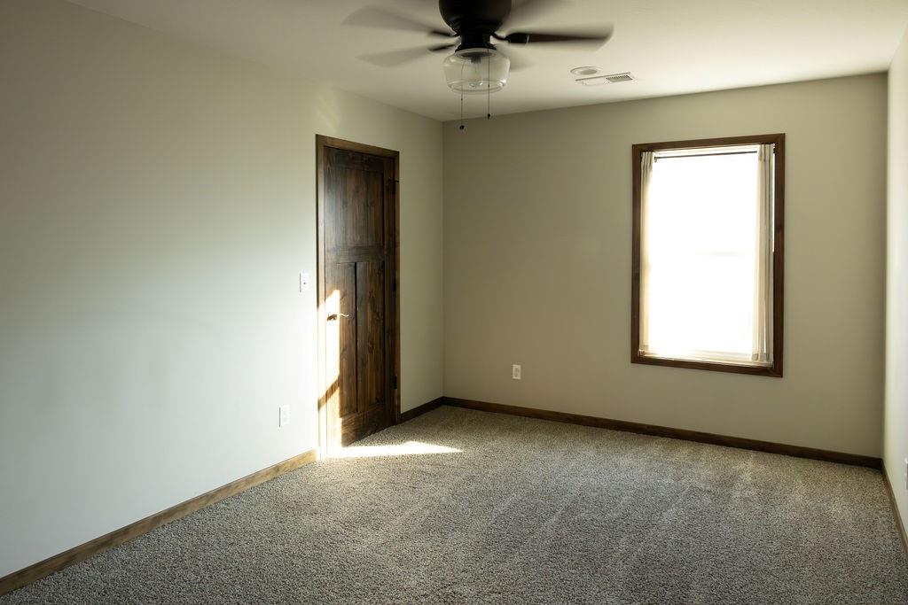 511 S 2nd Street Property Photo 6