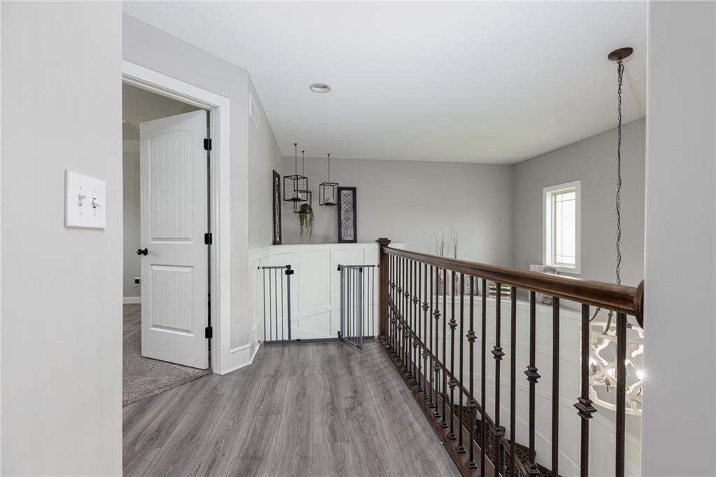 13017 Kelli Drive Property Photo 25