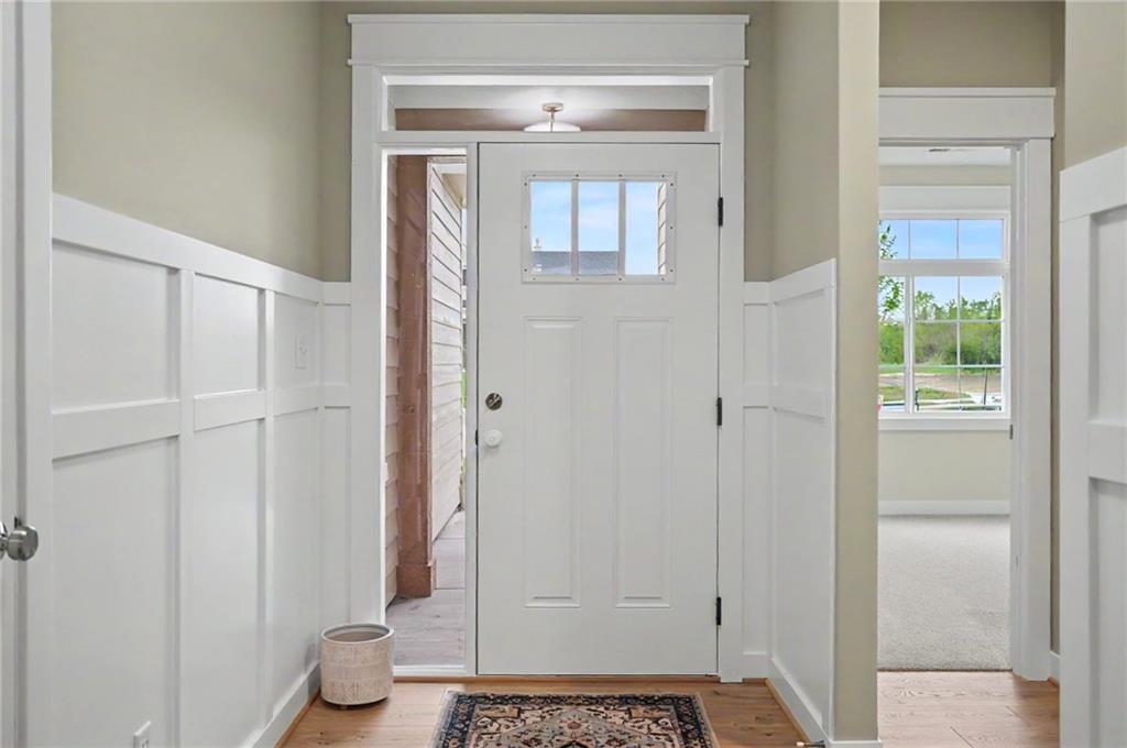 1013 Bluestem Circle Property Photo 4