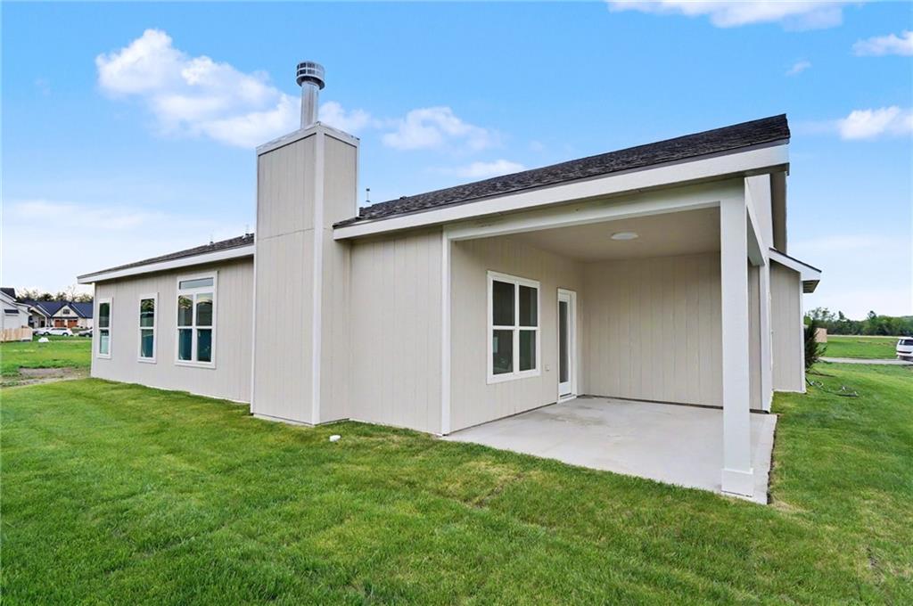 1013 Bluestem Circle Property Photo 32