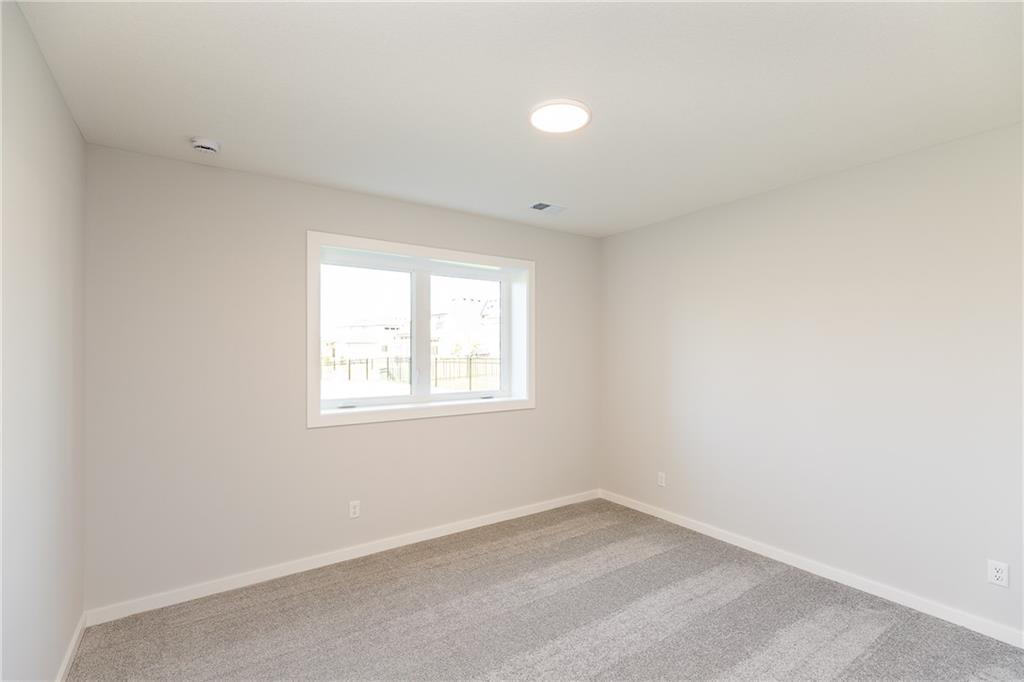 3808 W 187th Street Property Photo 39