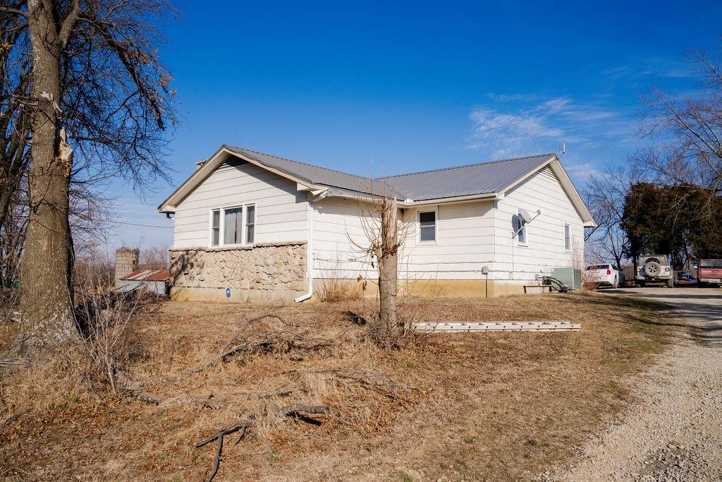 20081 Spring Hill Road Property Photo 1