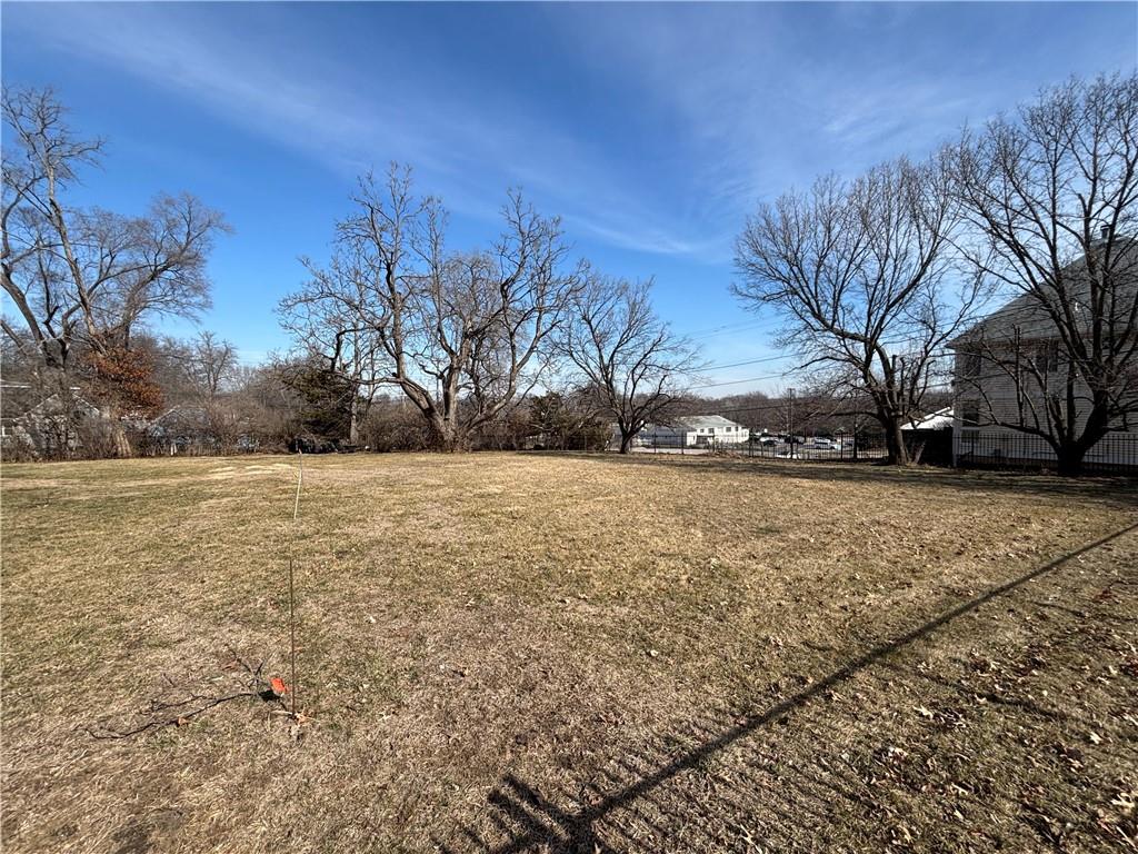 512 E Santa Fe Trail Property Photo 3