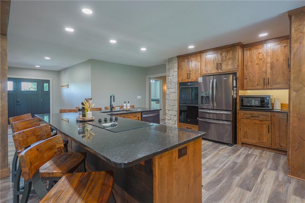 35932 10 Highway Property Photo 6