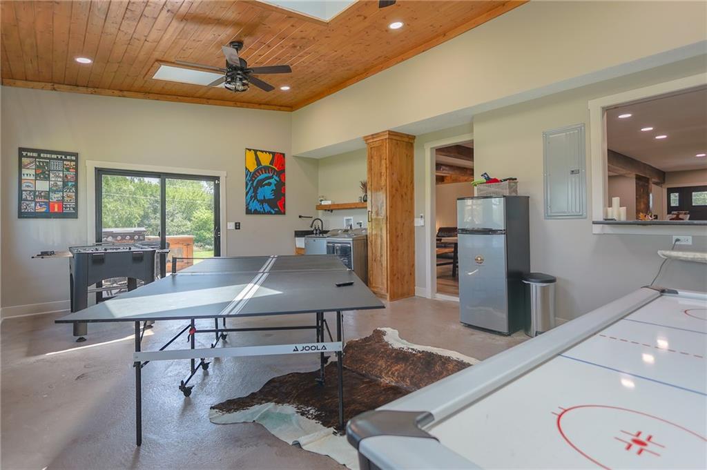 35932 10 Highway Property Photo 14