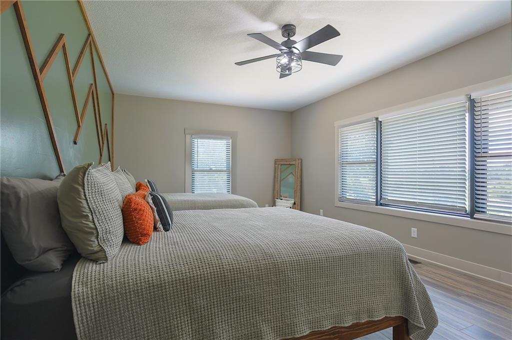 35932 10 Highway Property Photo 23